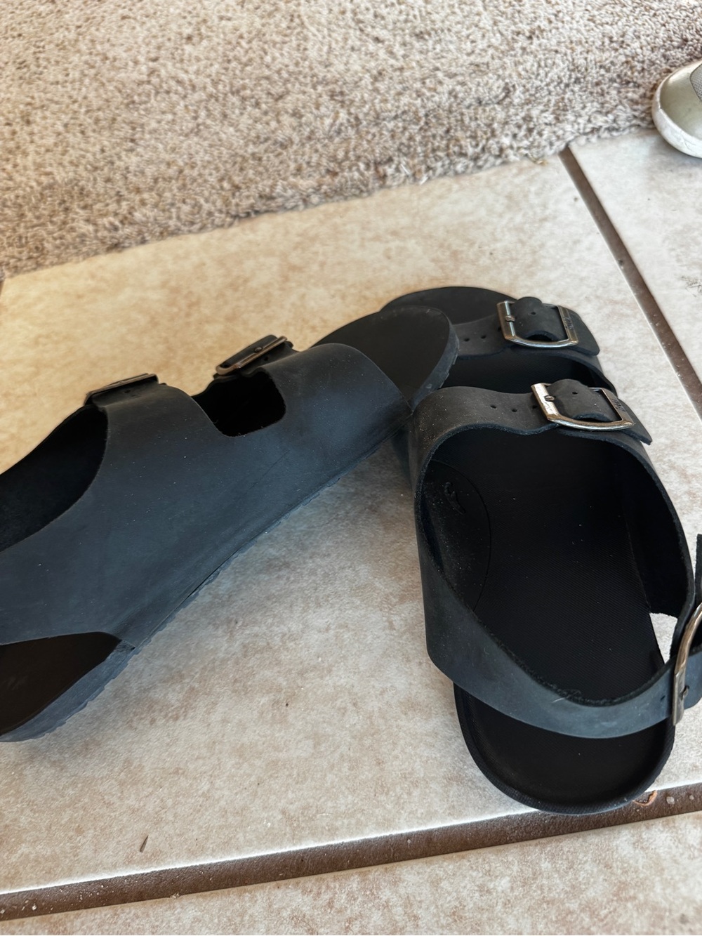 Freet Barefoot Salcombe Sandals - Size US W 10 / M 8 | EU 42/ Black - Picture 12 of 12